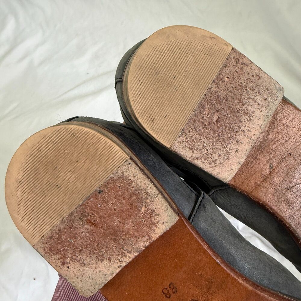 Free People Women’s Braeburn Distressed Leather Ankle Boots Gray Size 38 - Picture 7 of 11
